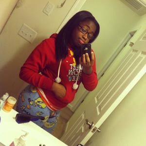 Meet your Posher, Fadia